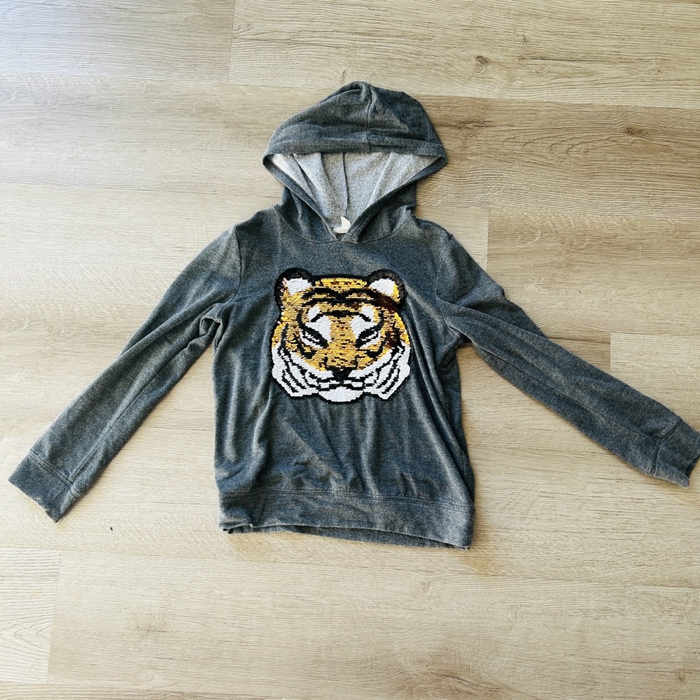 Kids gray long sleeve light sweatshirts withh hood with sequin tiger